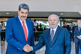 Lula e Maduro confirmando o estreitamento das relações do Brasil e Venezuela (Arquivo Agência Brasil)