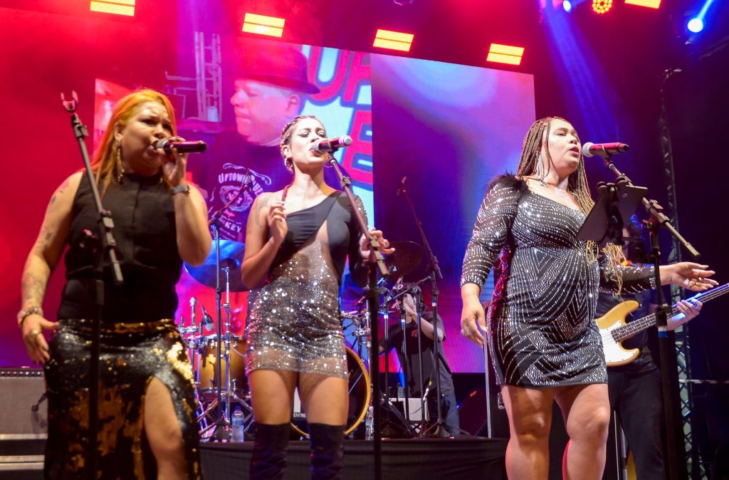 Tributo a Reginaldo Rossi em Blues estreia com sucesso no Garanhuns Jazz Festival 2025 e inicia turnê pelo Brasil