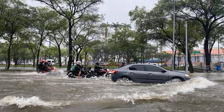 Defesa Civil ficará alerta para possíveis transtornos