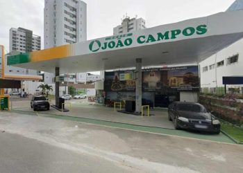 Justiça reconhece violação ao direito de pseudônimo em caso envolvendo João Campos