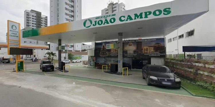 Justiça reconhece violação ao direito de pseudônimo em caso envolvendo João Campos