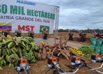 Maduro anuncia entrega de terras ao MST após acordo agrícola entre Brasil e Venezuela