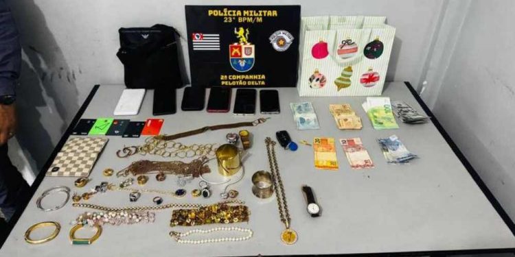 Polícia Recupera R$ 1 Milhão em Joias e Dinheiro de Viúva de Roberto Civita