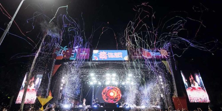 Polos de Olinda recebem grandes atrações para esta segunda de Carnaval