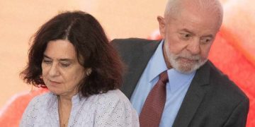 Nísia Trindade denuncia ataques misóginos durante gestão no Ministério da Saúde