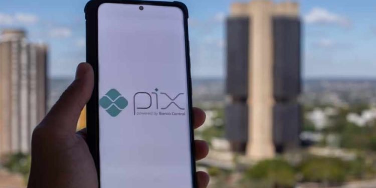 Banco Central altera regras do Pix para reforçar segurança e combater fraudes