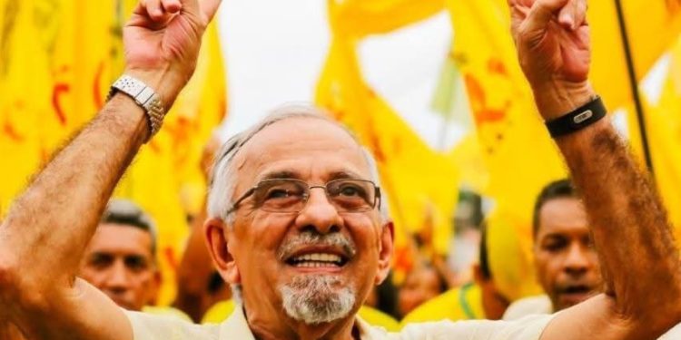 João Capiberibe é ex-prefeito de Macapá, e ex-governador do Amapá