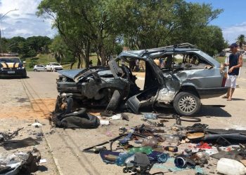 Registro da tragédia que matou duas pessoas - Foto: Sidney Lucena/JC Imagem