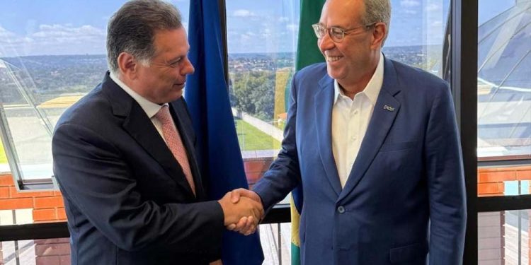 Marconi Perillo e Álvaro Porto, durante encontro