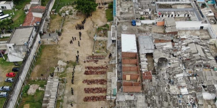 Penitenciária Barreto Campelo, em Itamaracá, está sendo desativada após 51 anos