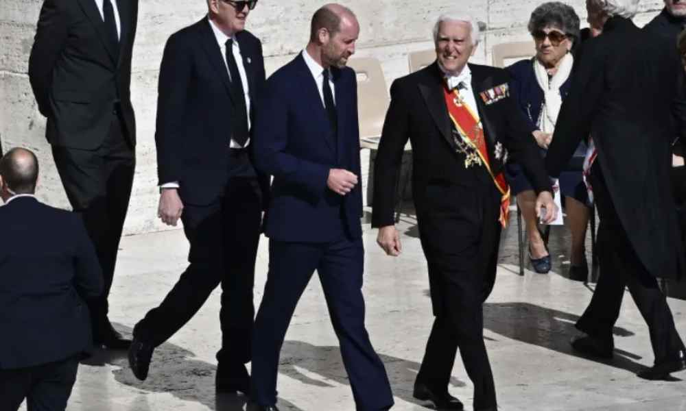 Príncipe William comparece ao funeral do papa Francisco