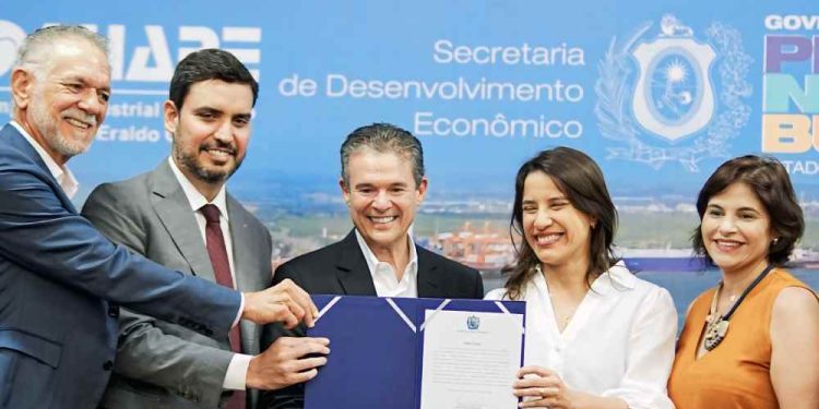 Armando Monteiro Bisneto assume presidência do Porto de Suape com foco em sustentabilidade e crescimento econômico