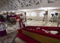 Limite de cinco vagas gera tensão na comitiva de Lula