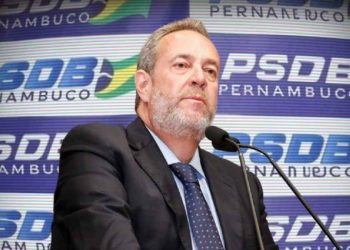 Álvaro Porto diz que prefeitos tucanos foram pressionados a sair do PSDB