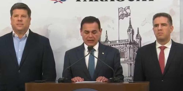 Chanceler paraguaio classifica como 'delicado' suposto monitoramento da Abin