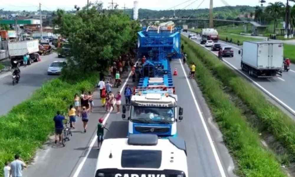 Escolta do segundo transformador gigante no Grande Recife começa nesta quinta-feira (1)