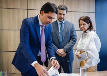 Sílvio Costa Filho e Armando Bisneto acertaram maior rapidez na liberação de recursos federais para Suape