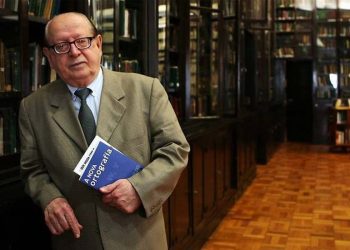 O filólogo Evanildo Bechara.