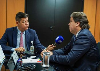 Alberes Xavier entrevista o ministro Frederico Siqueira