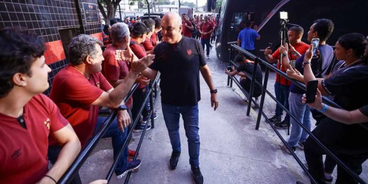 Yuri Romão esclarece polêmica sobre empresa e conflito de interesses no Sport Club do Recife