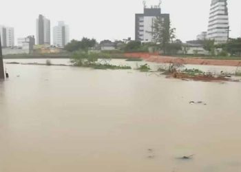 Grande Recife continuará com chuva durante a madrugada desta sexta-feira