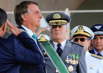 General Freire Gomes: "Exército não participaria de nada que violasse a Constituição"