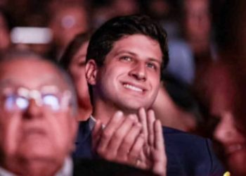 Erro em postagem de João Campos afasta empresário João Carlos Paes Mendonça