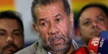 PF vê indícios de descontos irregulares em benefícios do INSS