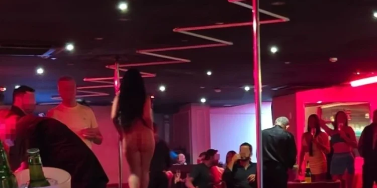 Organização usava fuzis, minas terrestres, hackers e profissionais do sexo.