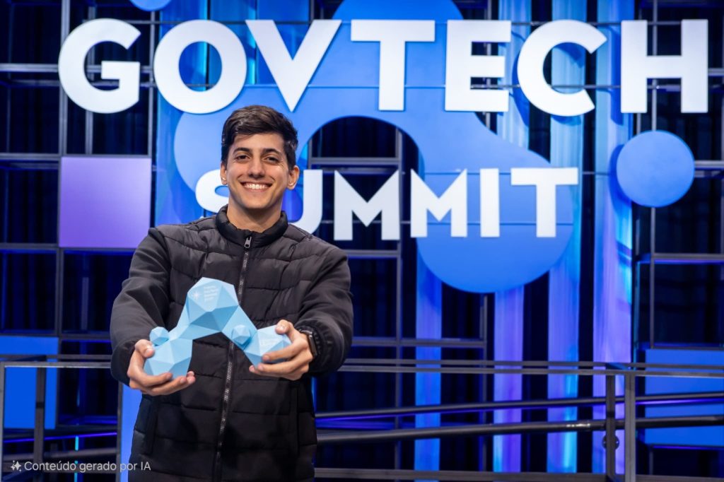 Startup pernambucana brilha no GovTech Summit 2025 com soluções inovadoras para jovens