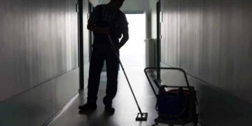 Moradora é condenada a pagar R$ 10 mil por injúria racial contra zelador em Recife