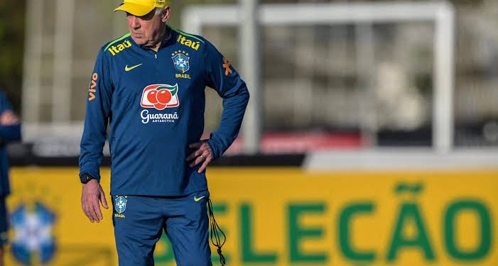 Carlos Ancelotti chegou com a leveza do ser que já é íntimo do sucesso.