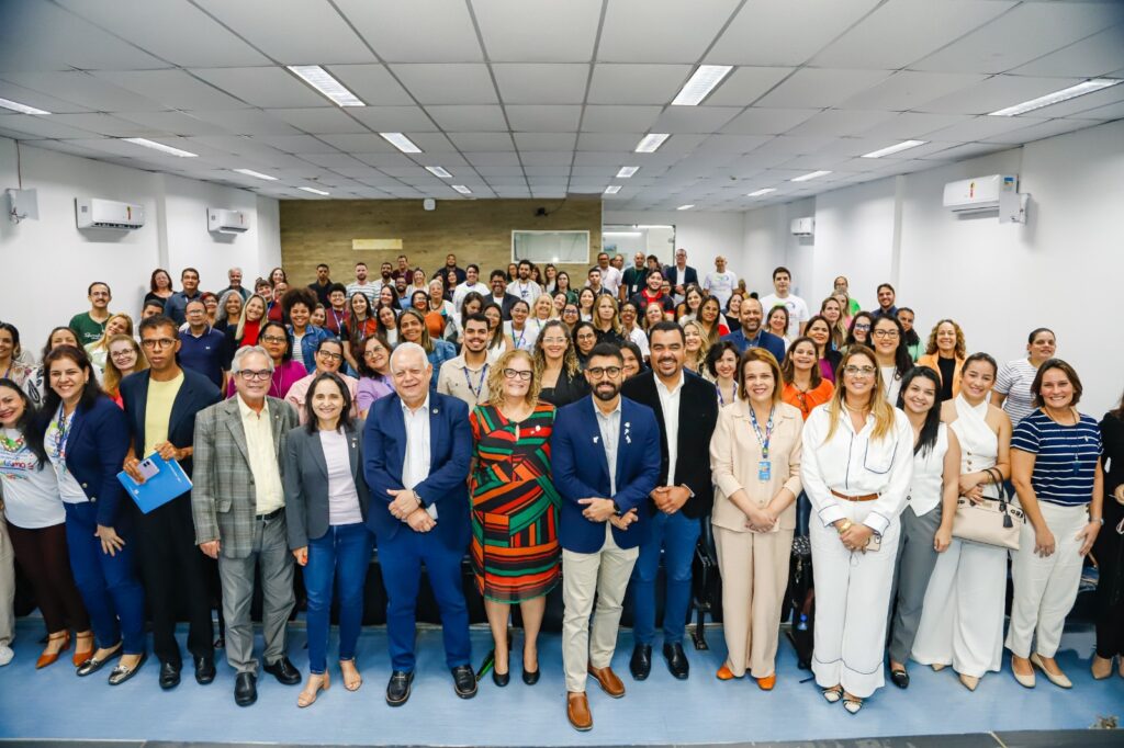 Pernambuco qualifica profissionais para atendimento a autistas