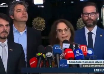 Damares Alves disse que ação policial fortaleceu a oposição.