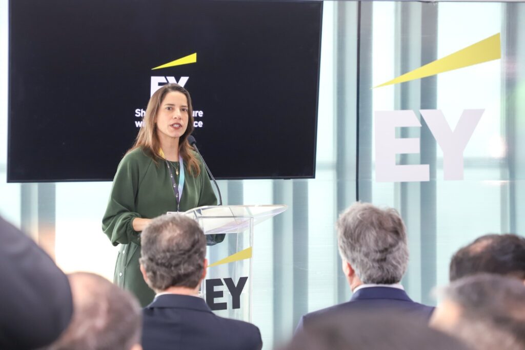 Ernst & Young inaugura centro tecnológico e reforça geração de empregos em Pernambuco