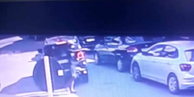 Assaltos à luz do dia alarmam moradores de Casa Forte