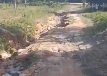 Moradores reclamam de abandono e cobram melhorias na Rua VC10 em Cabo de Santo Agostinho