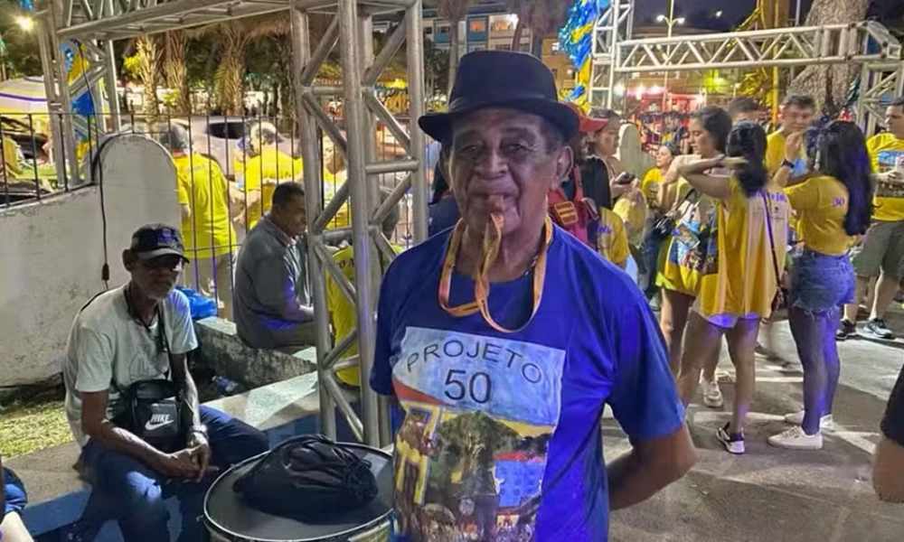 Morre aos 89 anos Maestro Lessa, regente de tradicional orquestra de frevo