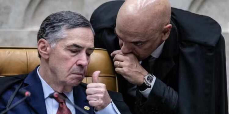 Alexandre de Moraes determina medidas contra Bolsonaro e alerta para prisão imediata em caso de descumprimento