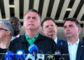 PF encontra pen drive, dólares e documento contra Moraes na casa de Bolsonaro