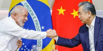 China critica tarifas de 50% dos EUA sobre produtos brasileiros e brasil avalia retaliação
