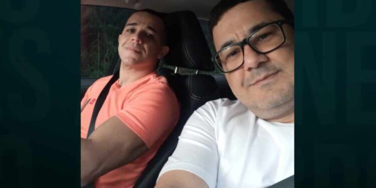 Maxuell Fernandes e o superintendente o padre Claudionor Alves de Lima