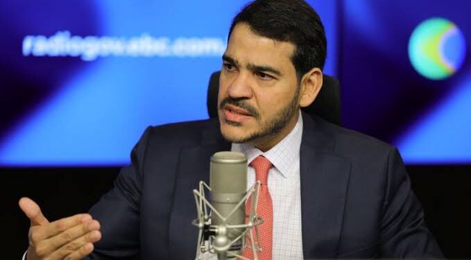 Chefe da AGU, ministro Jorge Messias recebeu R$ 193 mil no período.