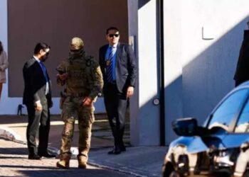 Polícia Federal realizou operação de busca e apreensão na casa de Bolsonaro, em Brasília. Foto: Wilton Junior/Estadão