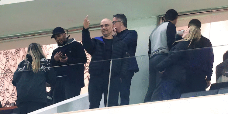 No estádio, Moraes reagiu a xingamentos de um grupo de torcedores corintianos. Foto: Alex Silva