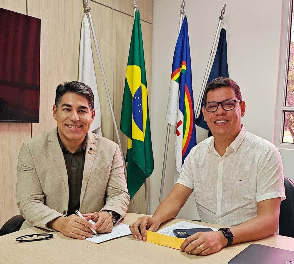 Diretor da UFPE reafirma compromisso com o desenvolvimento regional