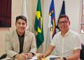Dilson Cavalcanti (à esq.) em entrevista a Alberes Xavier.