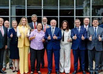 Governadora Raquel Lyra se reúne com presidente Lula e governadores do Nordeste