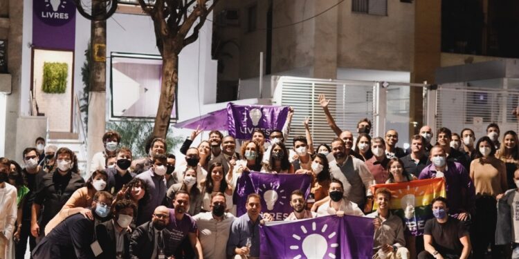 O Movimento Livres apontou três crimes que possam ter sido cometidos pelo presidente da Alepe.