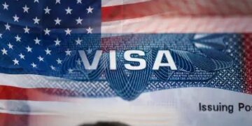 Consulados brasileiros retomam agendamento de entrevistas